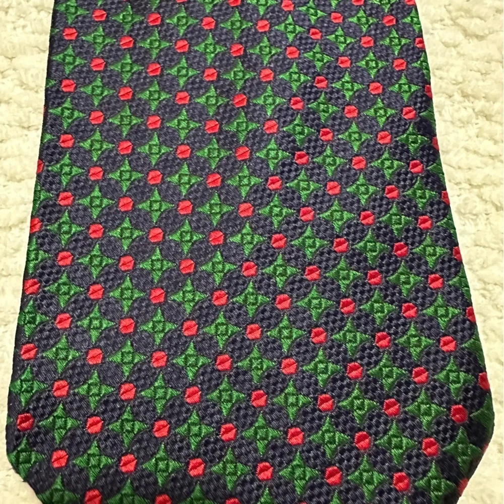 Ted Lapidus 100% Silk Tie